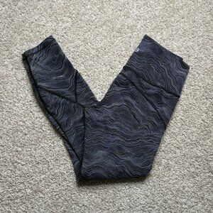 Lululemon In Movement Tight 25" *Everlux *Soulcycle